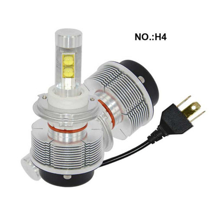 車 H4 30W 白い LED のフォグランプの球根 3000LM のハイ・ロー ビーム ヘッドライト