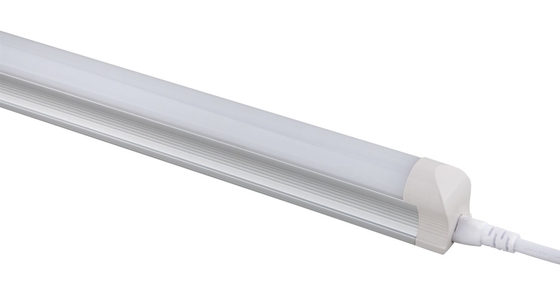 180度のビーム角Ra95のコマーシャル1.2m T5 LEDの管の照明設備20W